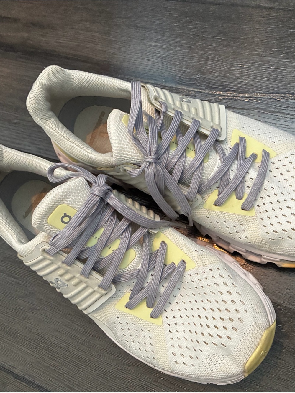 Light Gray & Pale Yellow Women's Running Sneakers